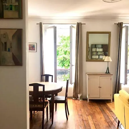 Apartment Charmant Appartement Parisien Proche Tour Eiffel